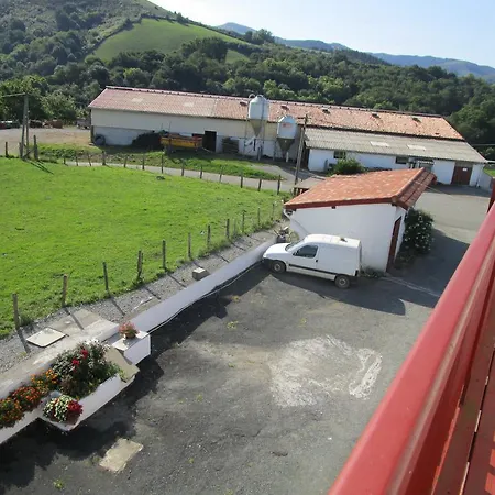 Çiftlik konaklama Etxexuriko Borda