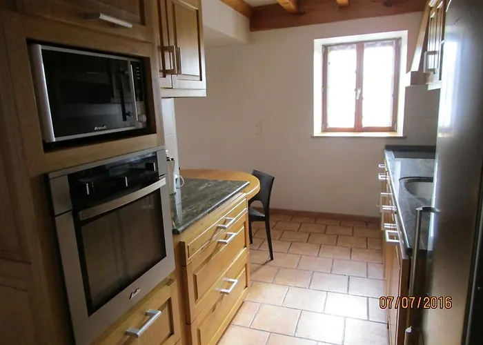 Κατάλυμα σε φάρμα Etxexuriko Borda *